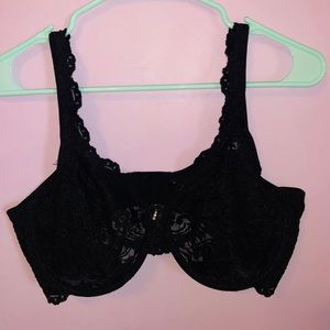 Black lace bra